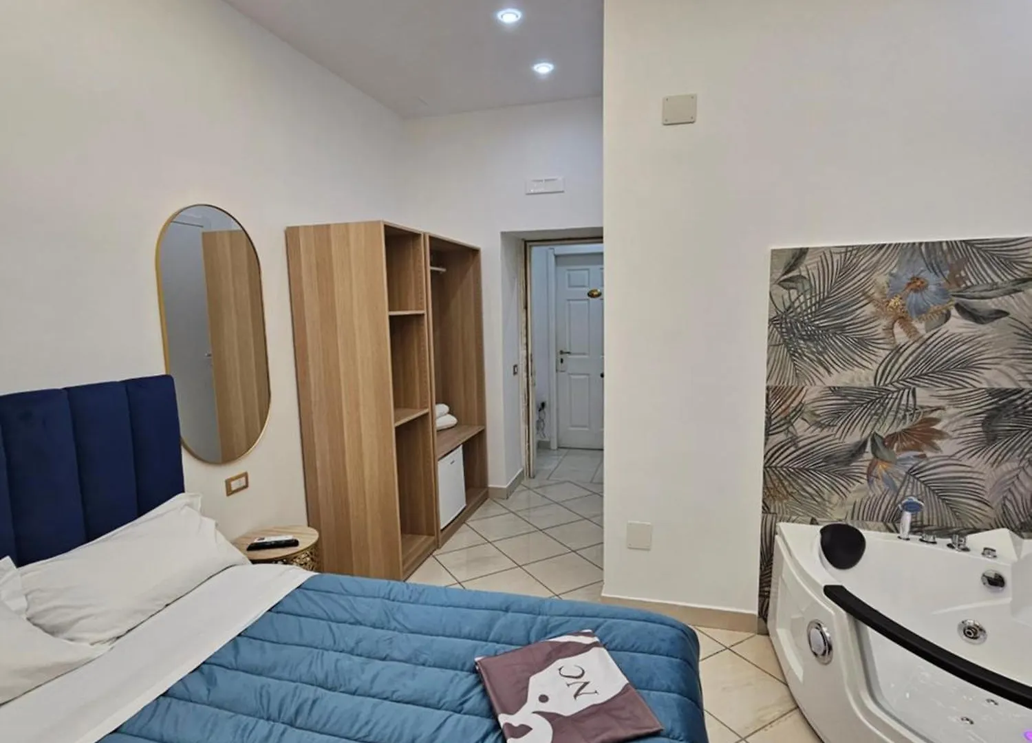 B&B Napoli Centrale Room&Jacuzzi Włochy