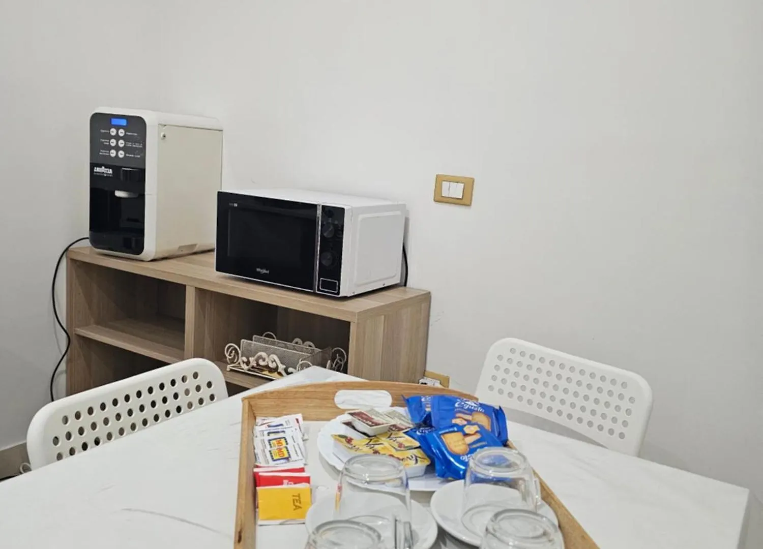 B&B Napoli Centrale Room&Jacuzzi Pensjonat