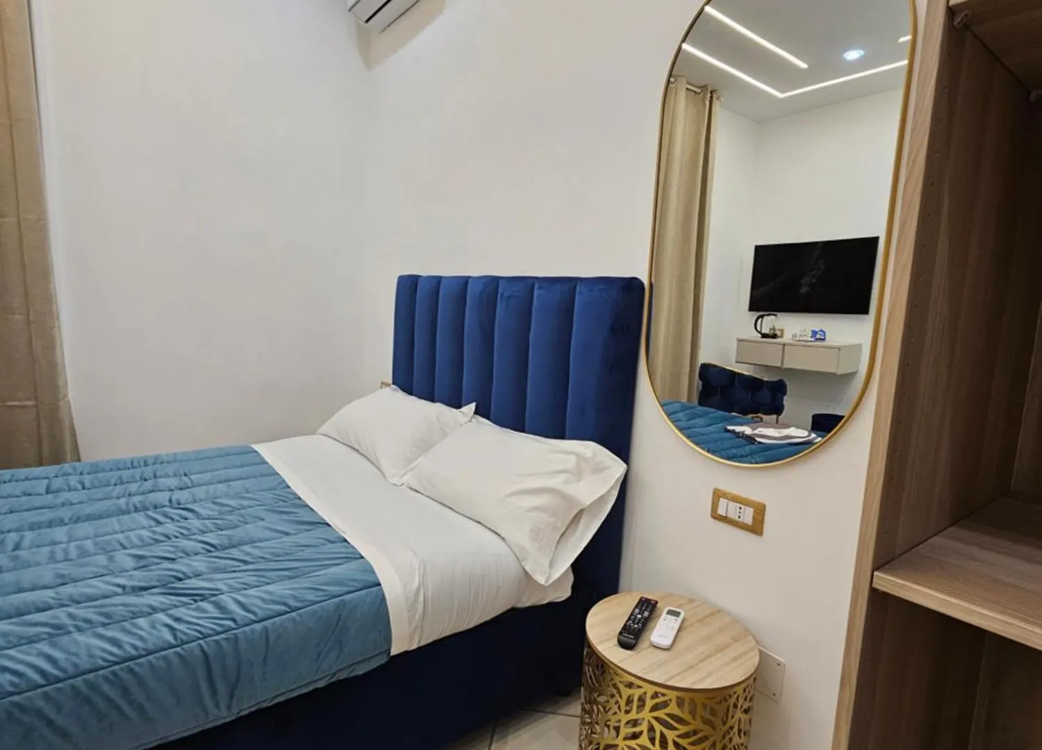 B&B Napoli Centrale Room&Jacuzzi Vendégház