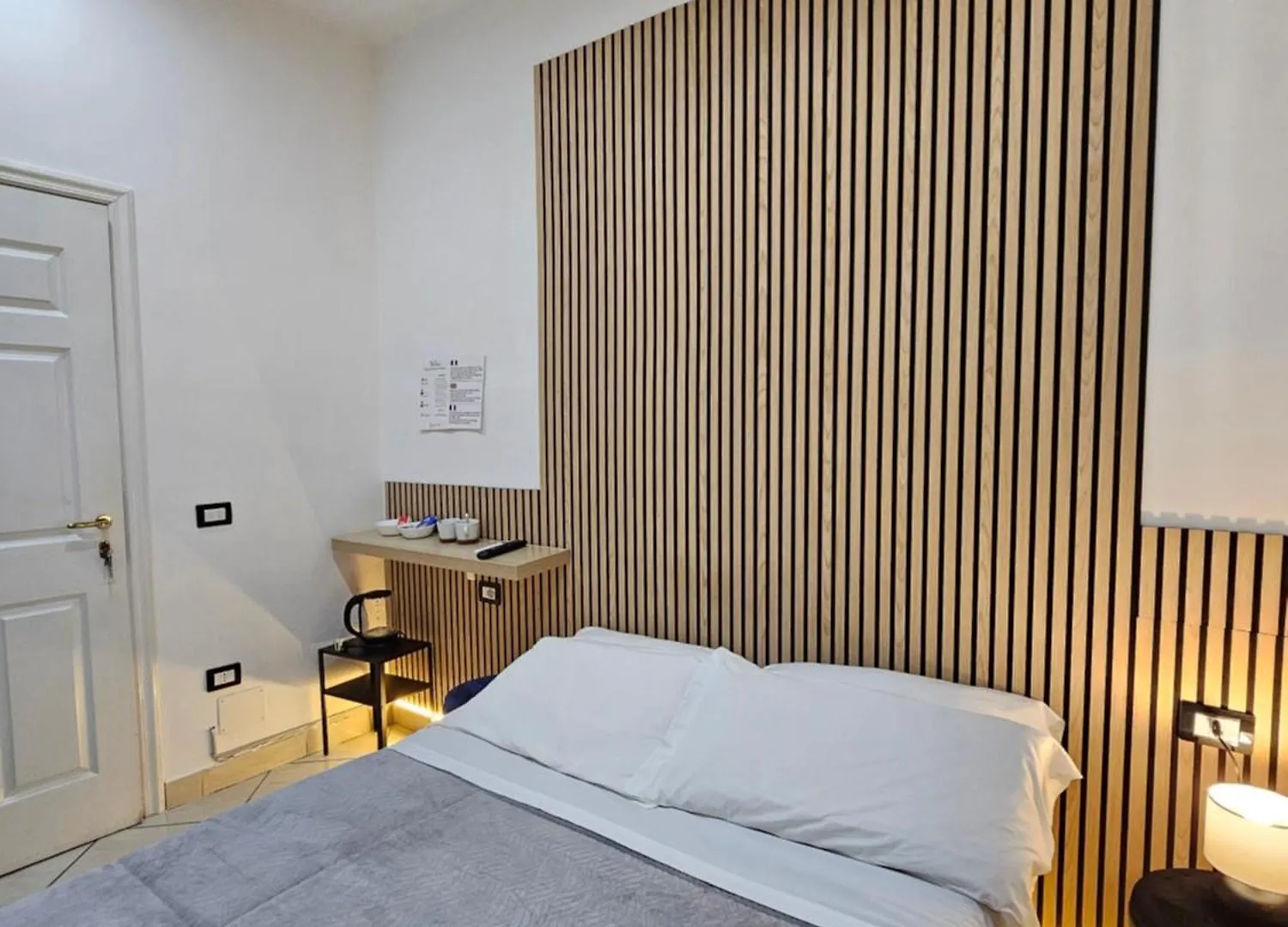 B&B Napoli Centrale Room&Jacuzzi Olaszország